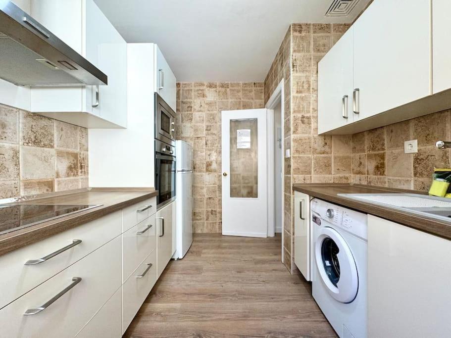 Spacious 3Bd Central Malaga With 2Bh & Ac Buitenkant foto