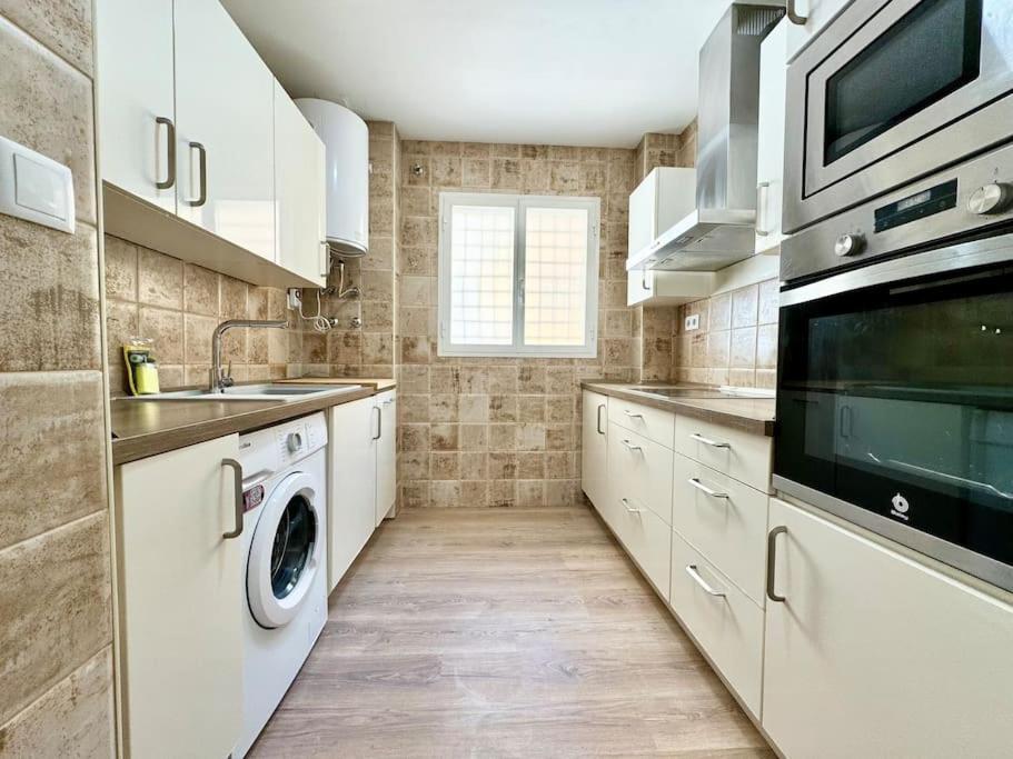 Spacious 3Bd Central Malaga With 2Bh & Ac Buitenkant foto